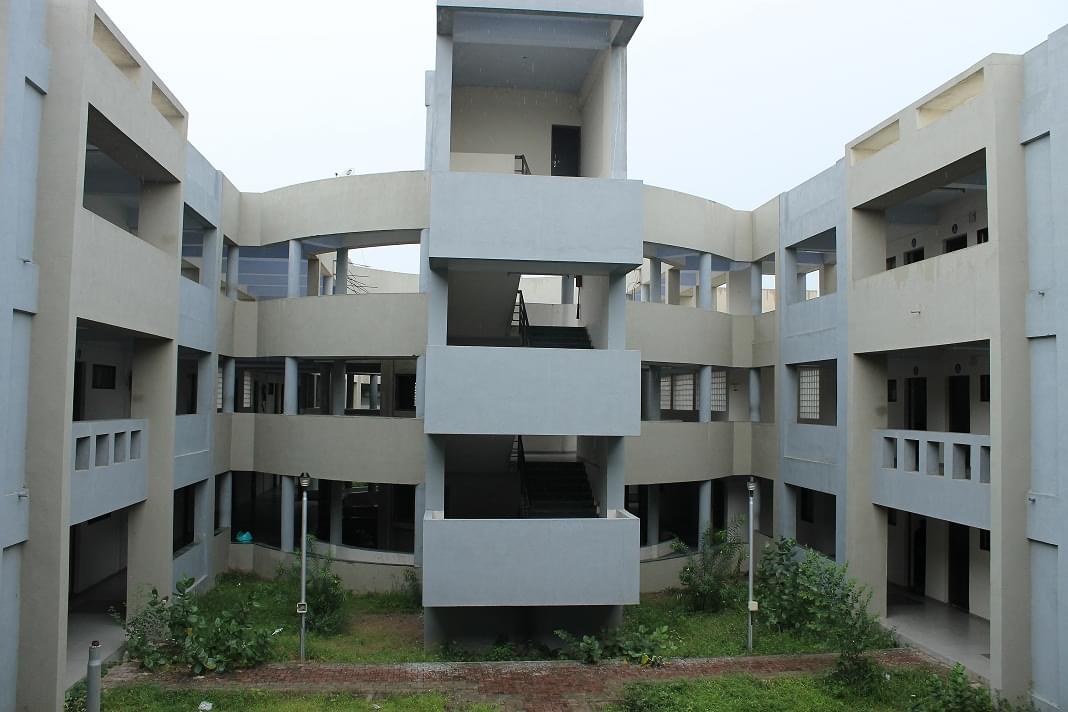 GEC Gandhinagar hostel photo 6
